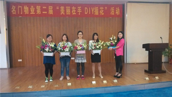 “DIY cắm hoa” của SP Bank năm 2015 tháng 5
