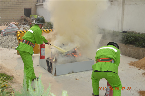 Diễn tập phòng cháy chữa cháy tháng 11 năm 2014